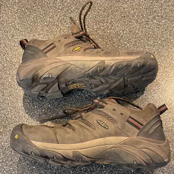 KEEN Utility Men's Lansing Low Height Steel Toe Work shoes - size 9.5 - Picture 4 of 7